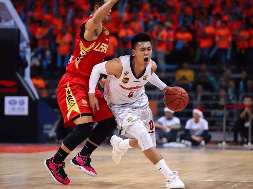 包含争分夺秒：胜负无常，眼看胜局逆转！的词条