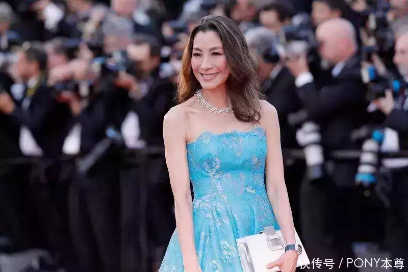 阿密利亚队与马里布女巫的比赛成为焦点