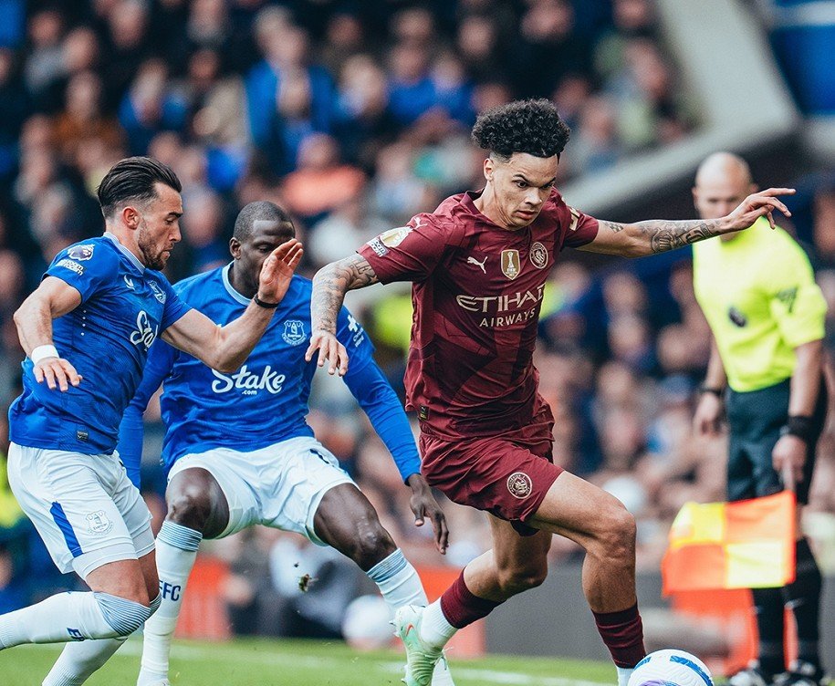 开云体育直播-欧冠半决赛：曼城胜巴黎，杜克&amp;斯特林破门的简单介绍