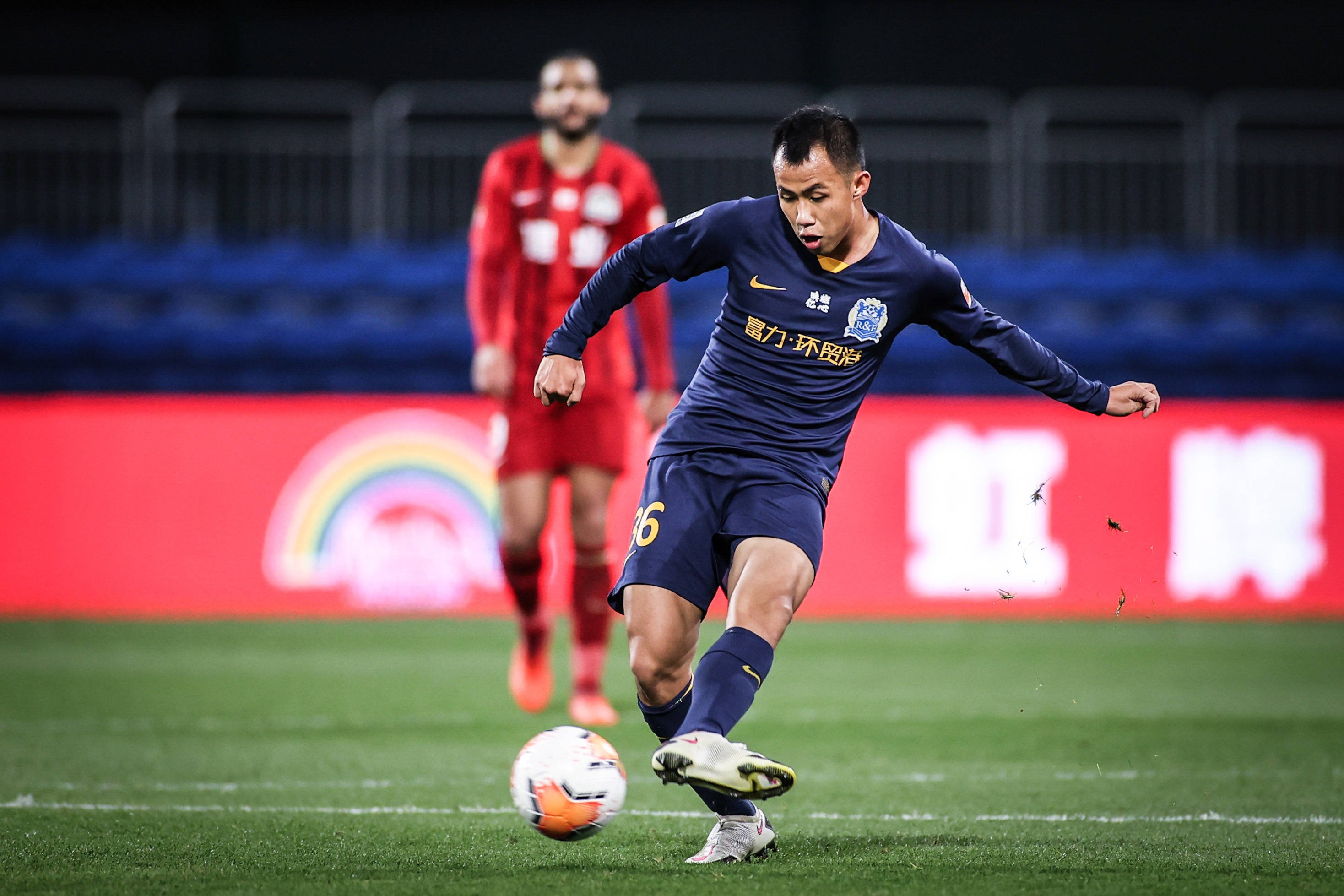 关于广州富力再遭惨败，陷入保级泥潭的信息