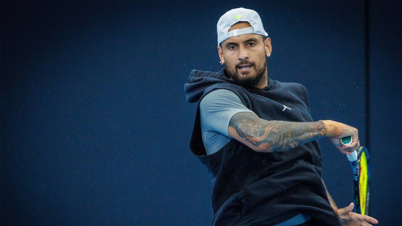 包含世界网球队力克意大利网球队,克耶高斯绝境逆转的词条 包含世界网球队力克意大利网球队,克耶高斯绝境逆转的词条