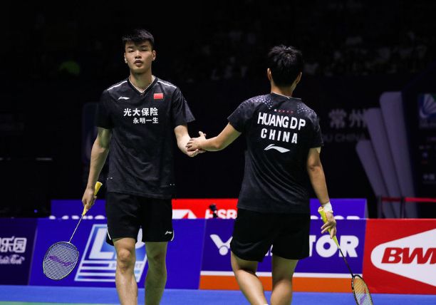 印度队逆转马来西亚队，黄鸭组合点燃赛场的简单介绍