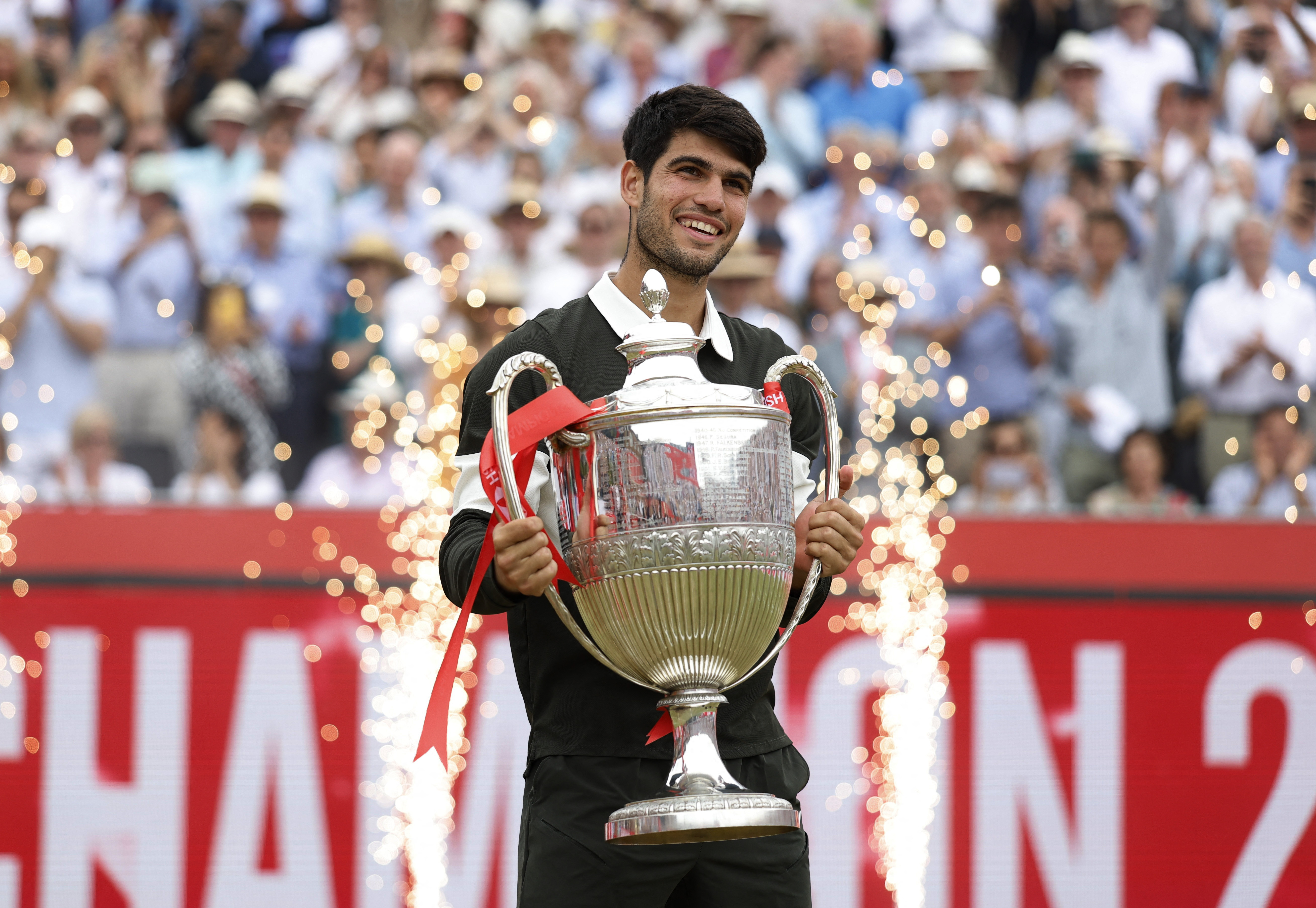 包含联合杯逆转ATP总决赛,阿尔卡拉斯惊艳四座的词条 包含联合杯逆转ATP总决赛,阿尔卡拉斯惊艳四座的词条