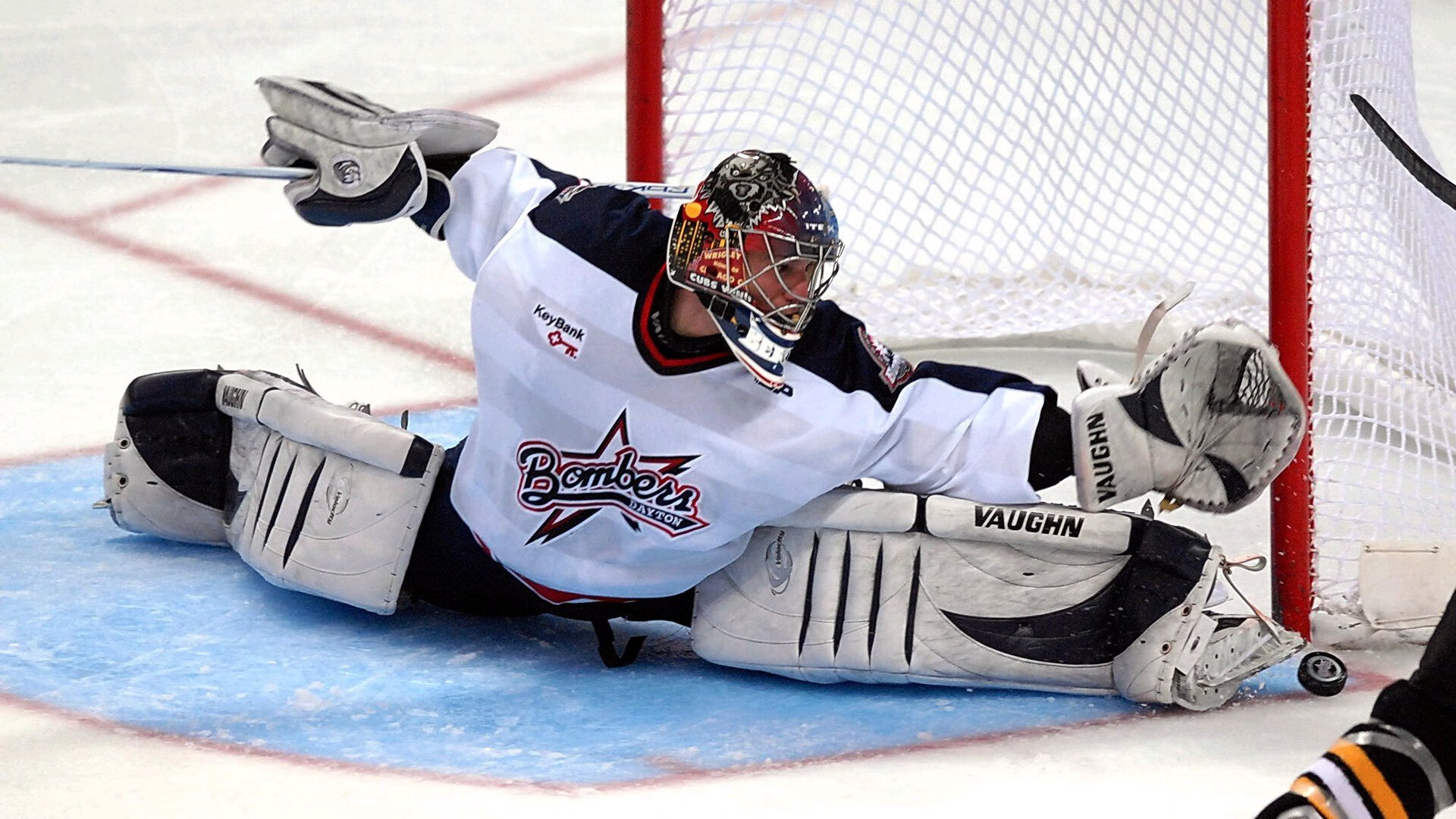 赛道与球场，当欧文接管F1，开拓者掀翻北京