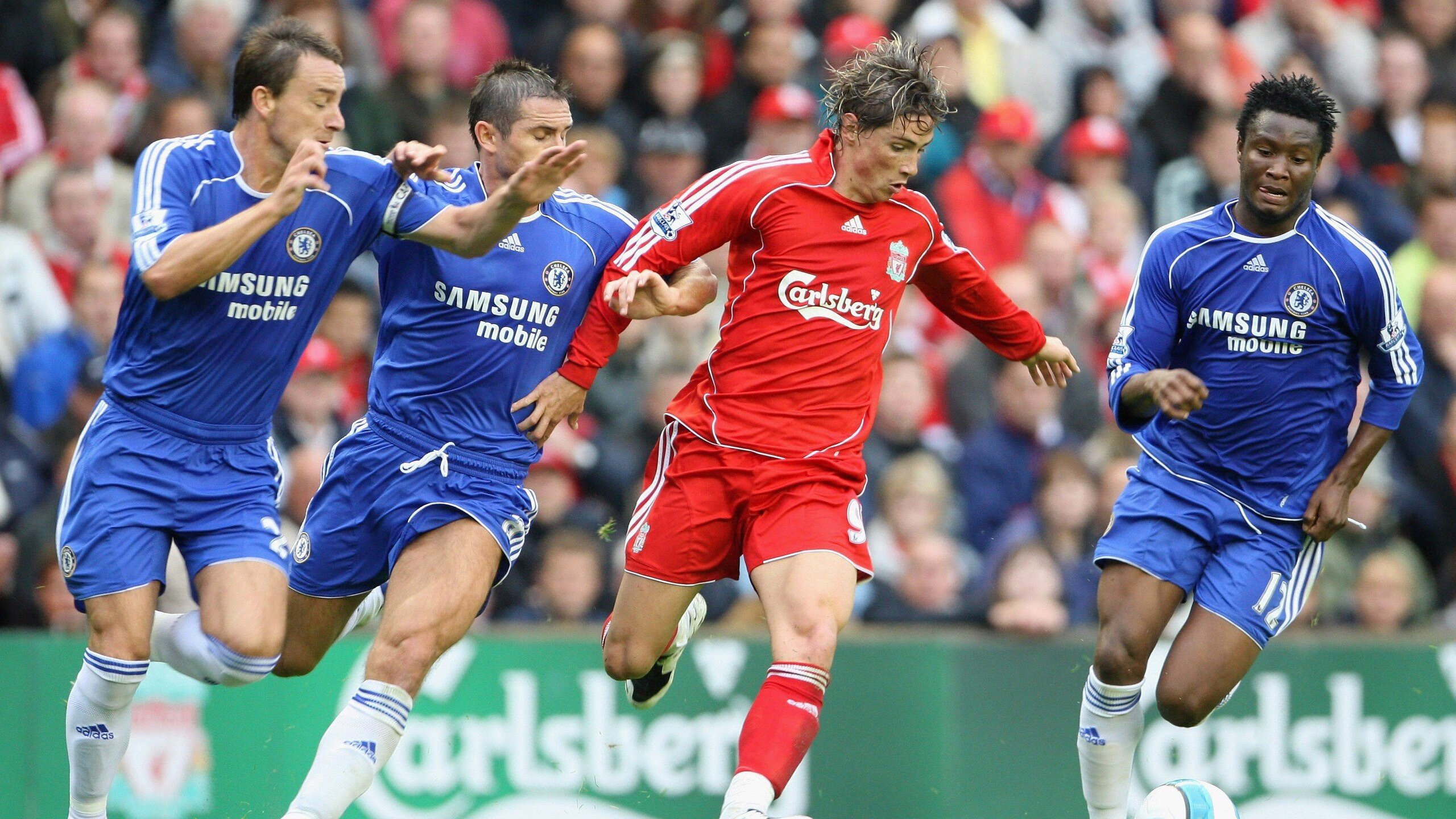 赛道传奇,福克斯里程碑之夜锁定F1年度王座