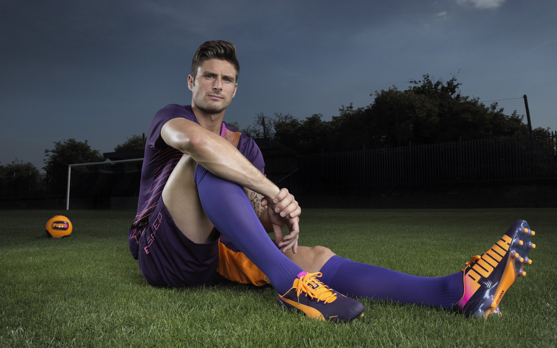 铁血中场定乾坤,布罗佐维奇导演亚洲风暴,乌兹别克斯坦横扫伊拉克震撼D组